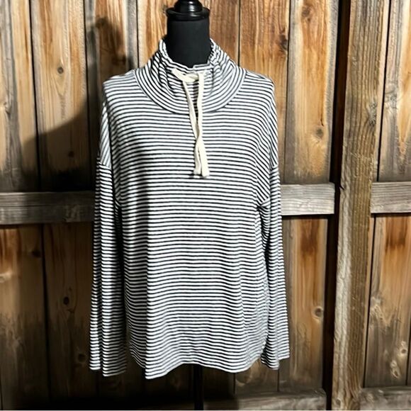 Lucky Brand Los Angeles top pull over striped black white Large FIRM on PRICE - Picture 3 of 9